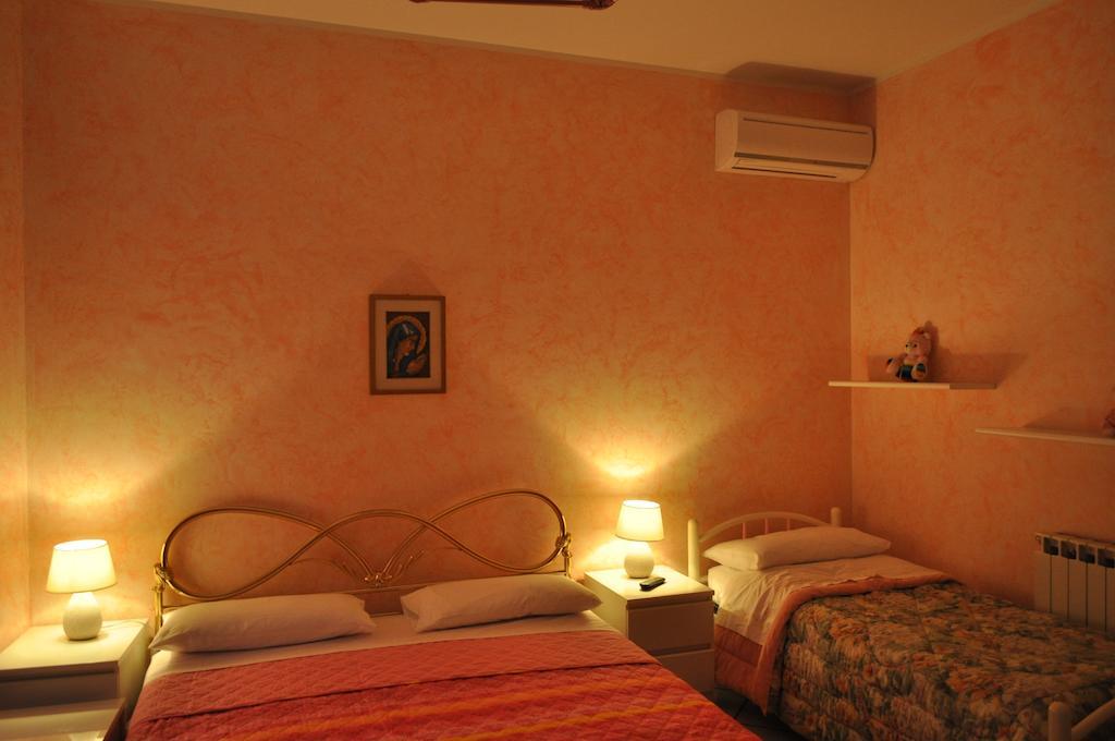 סנטה ונרינה B&B Villa Dagala חדר תמונה